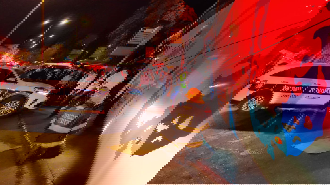 נס: האוטובוס נכנס לתחנה עמוסה באברכים