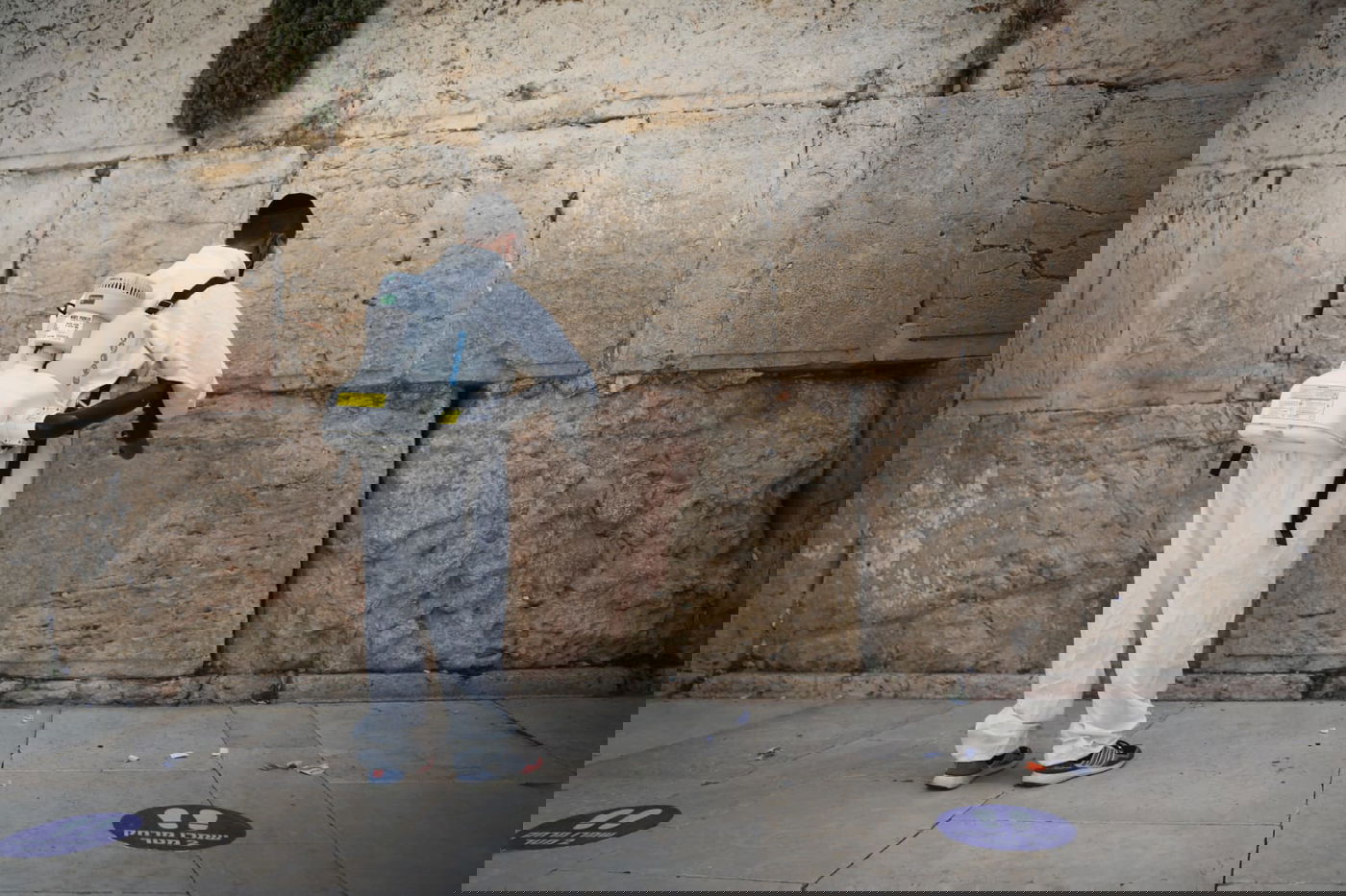 בצל ה'קורונה': הכותל המערבי עבר ניקוי וחיטוי • צפו