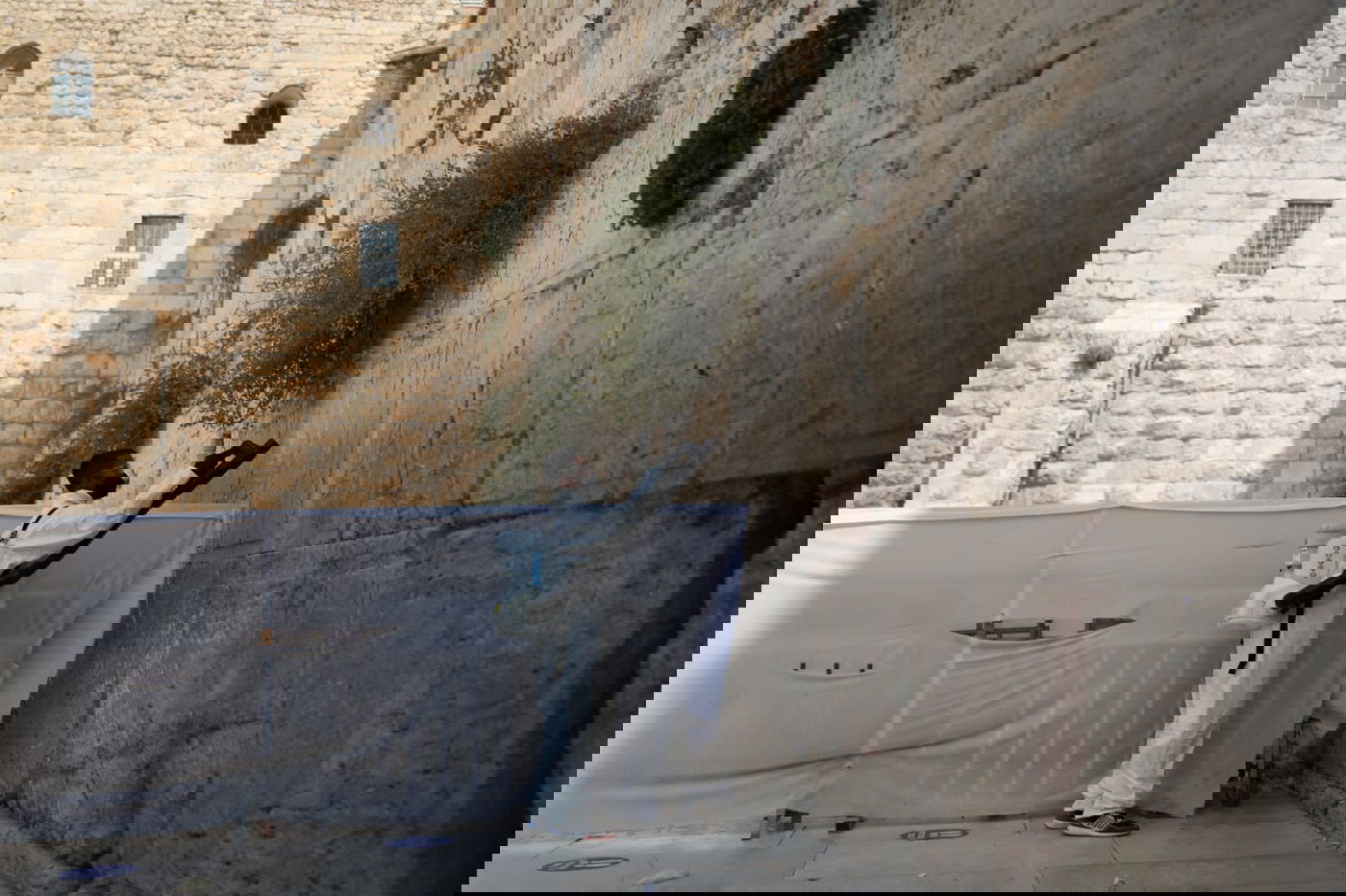 בצל ה'קורונה': הכותל המערבי עבר ניקוי וחיטוי • צפו