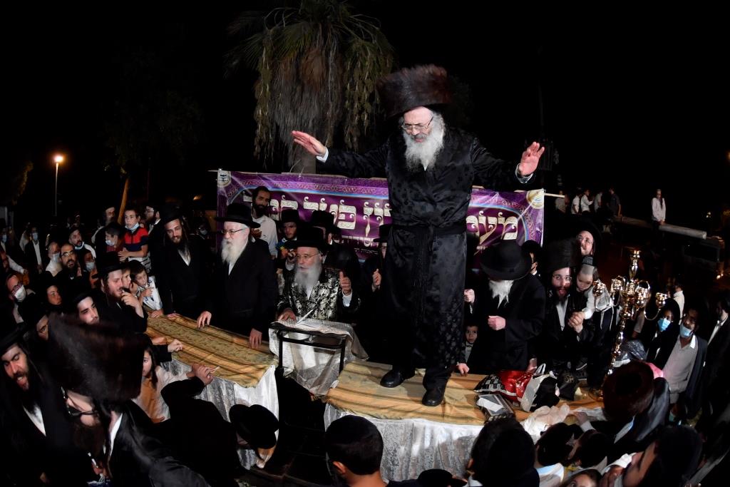 בראשות הרבי ממישקולץ: בעמנואל נערך פדיון פטר חמור