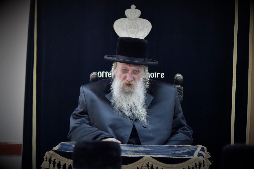 הרבי מטשרנוביל חיזק את בחורי הישיבה