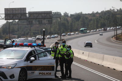 הסגר על ישראל, יצא לדרך; צפו בחסימות