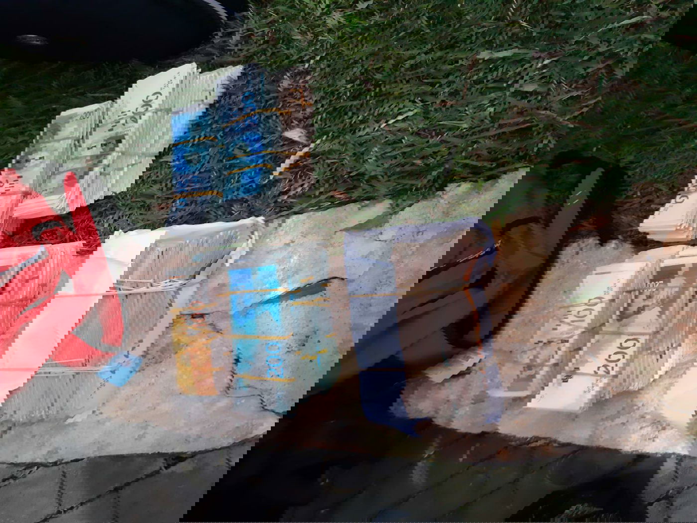 3.5 מיליון ש"ח נתפסו בבית פרטי • צפו בתיעוד