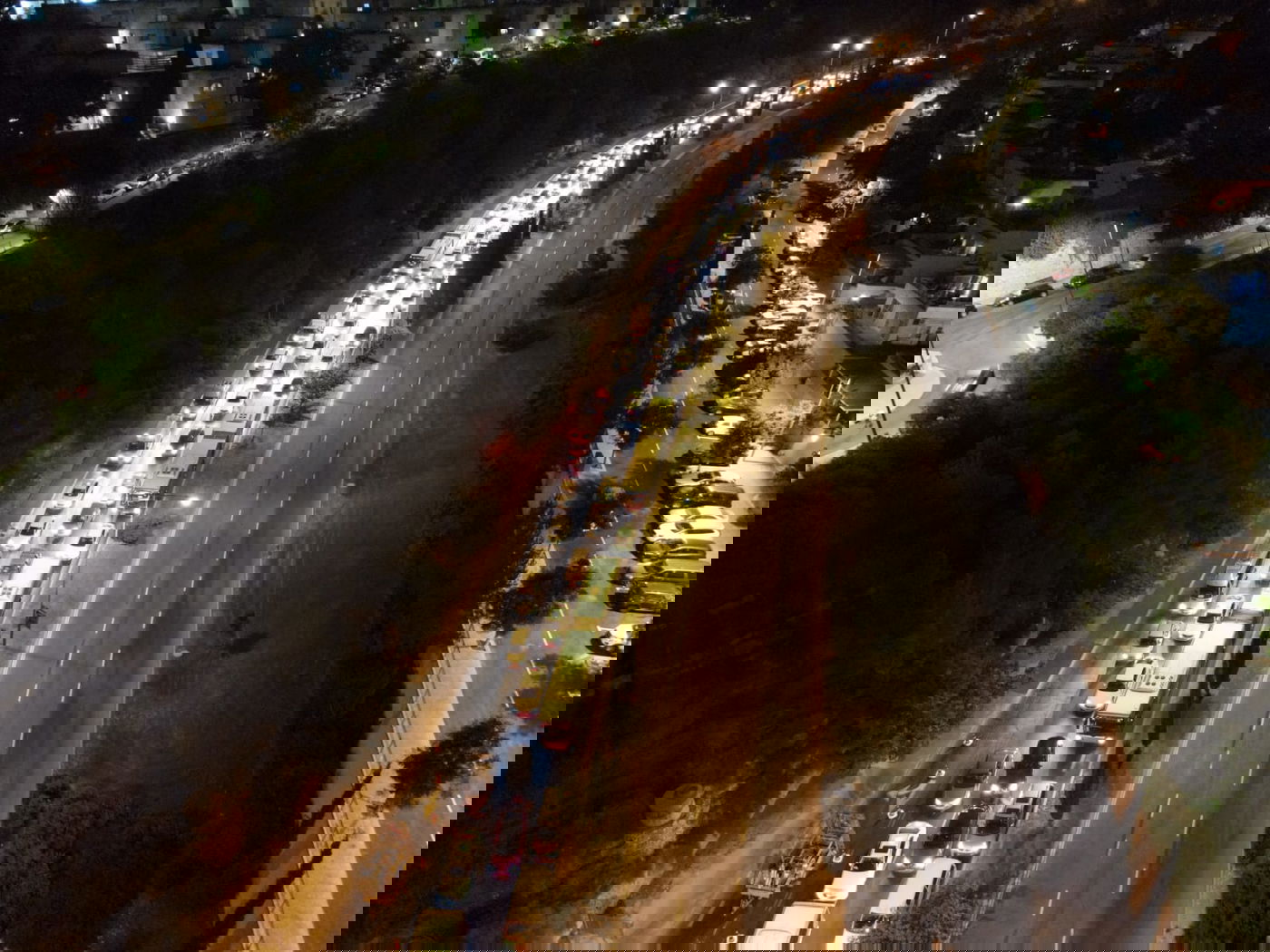 תוצאות הסגר: פקק ענק בכניסה לשכונת רמות