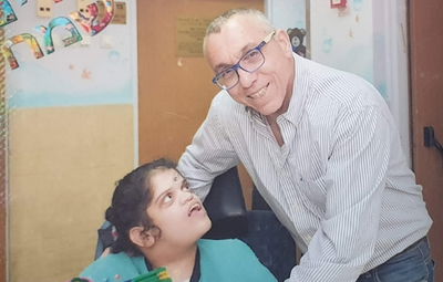 כשהרופא יצא מהחדר בפנים רציניות ואמר את אותן שלוש מילים, חרב עליהם עולמם