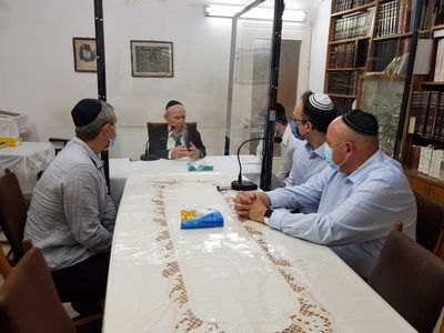 הבכירים עם הגר"ג, הערב