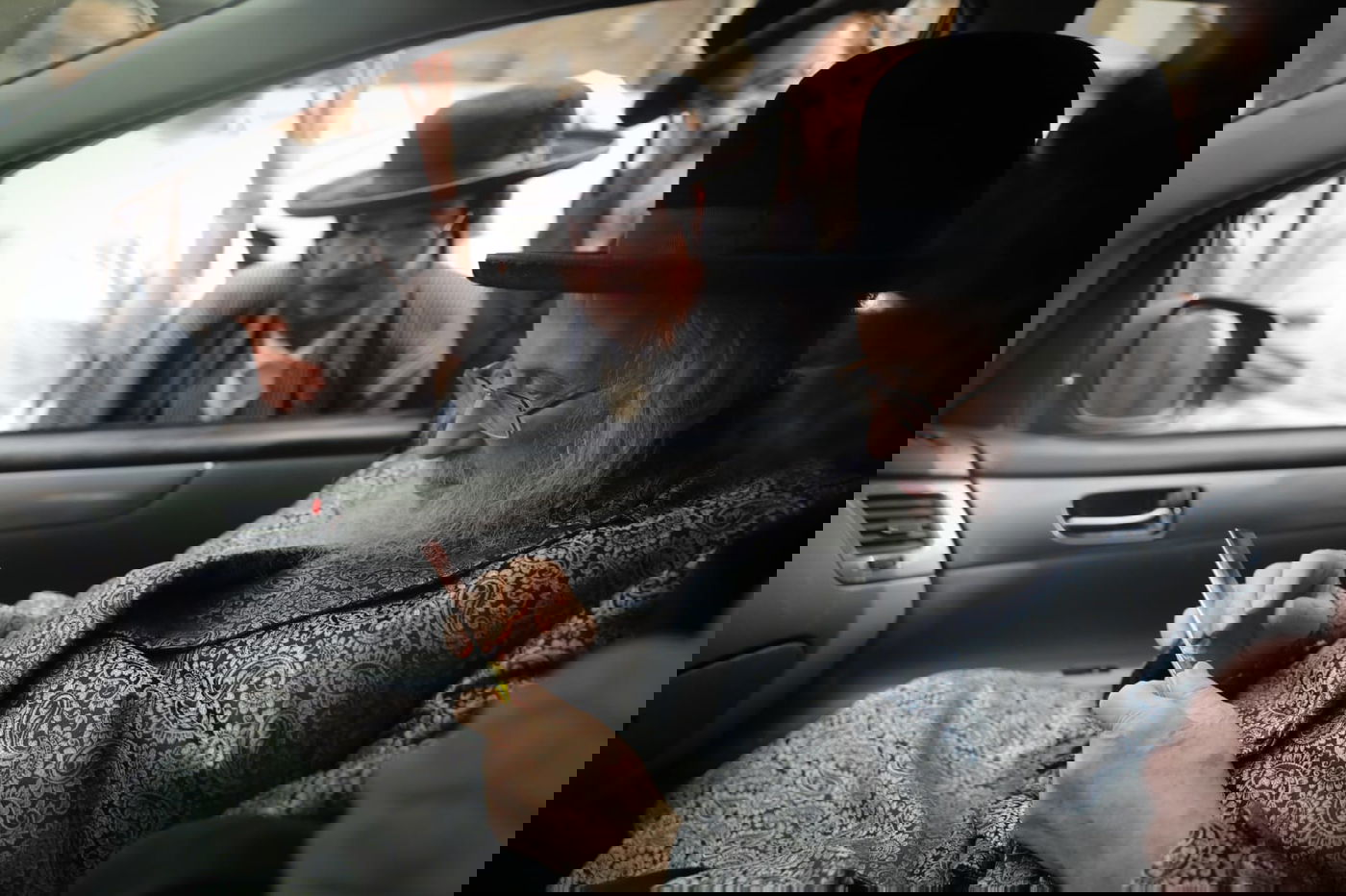 לפני כפרות: כך בודקים את סכיני השחיטה