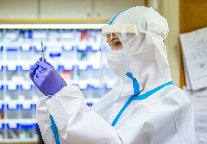 למה אנשים רוצים להידבק בקורונה // דעה