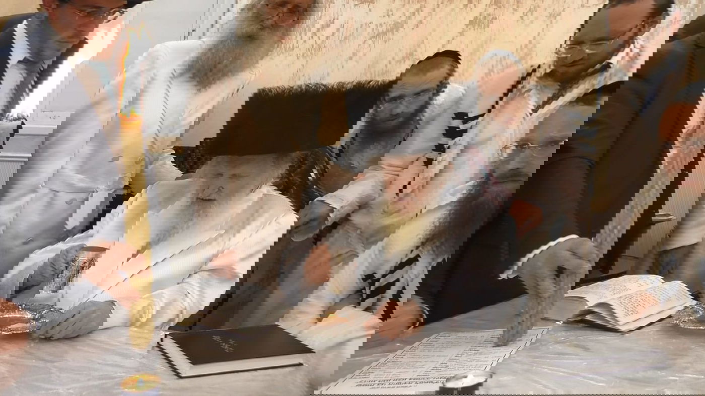 יום הכיפורים אצל הגר"מ שטרנבוך • תיעוד