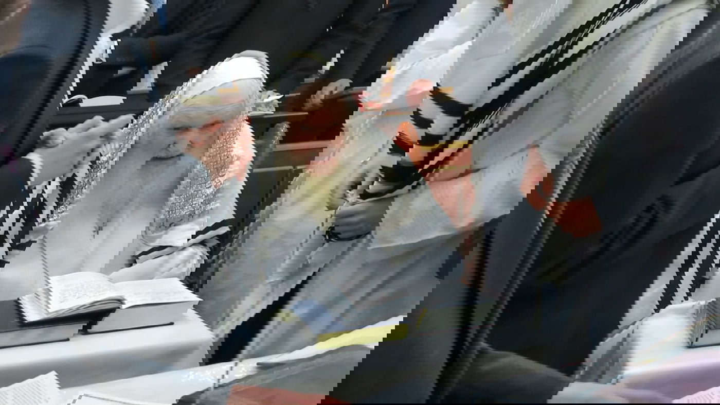 יום הכיפורים אצל הגר"מ שטרנבוך • תיעוד