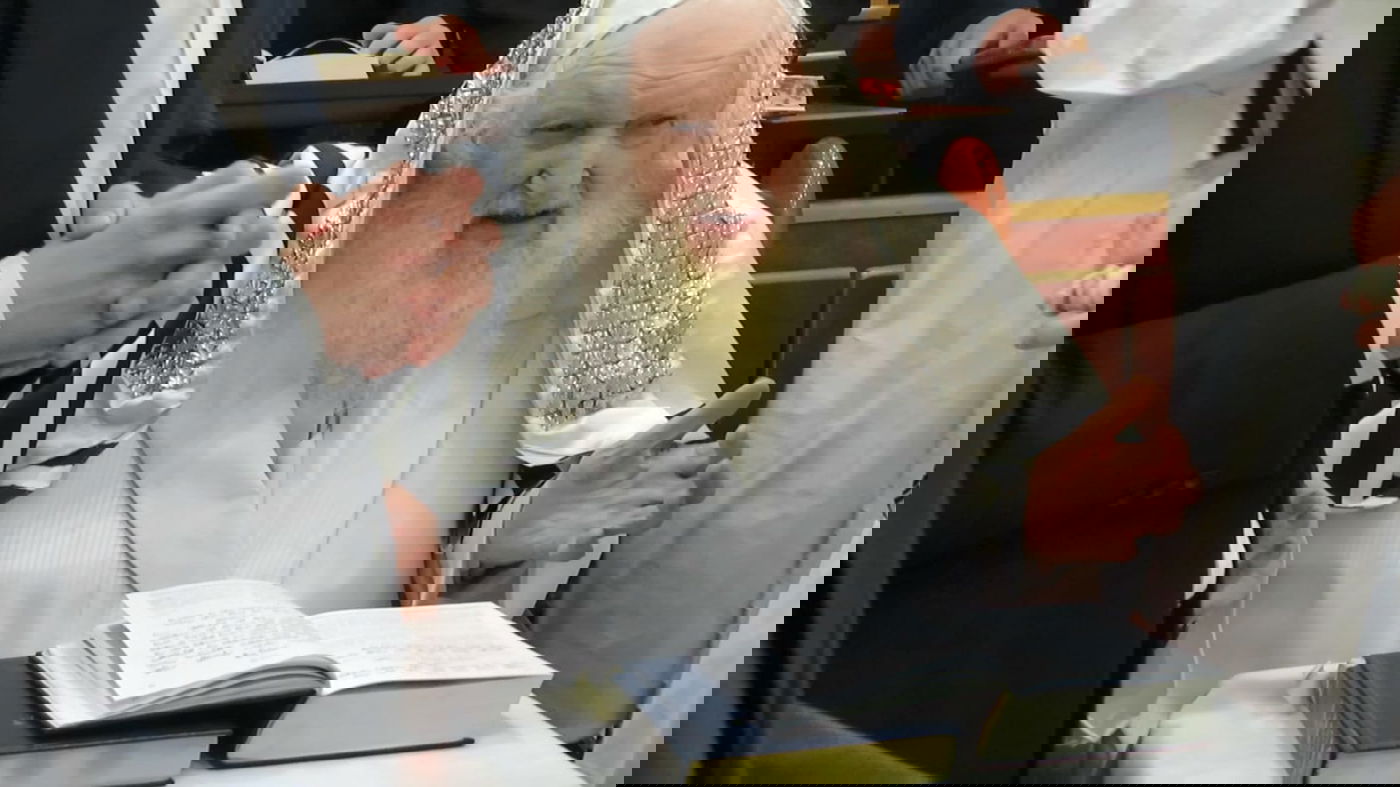 יום הכיפורים אצל הגר"מ שטרנבוך • תיעוד