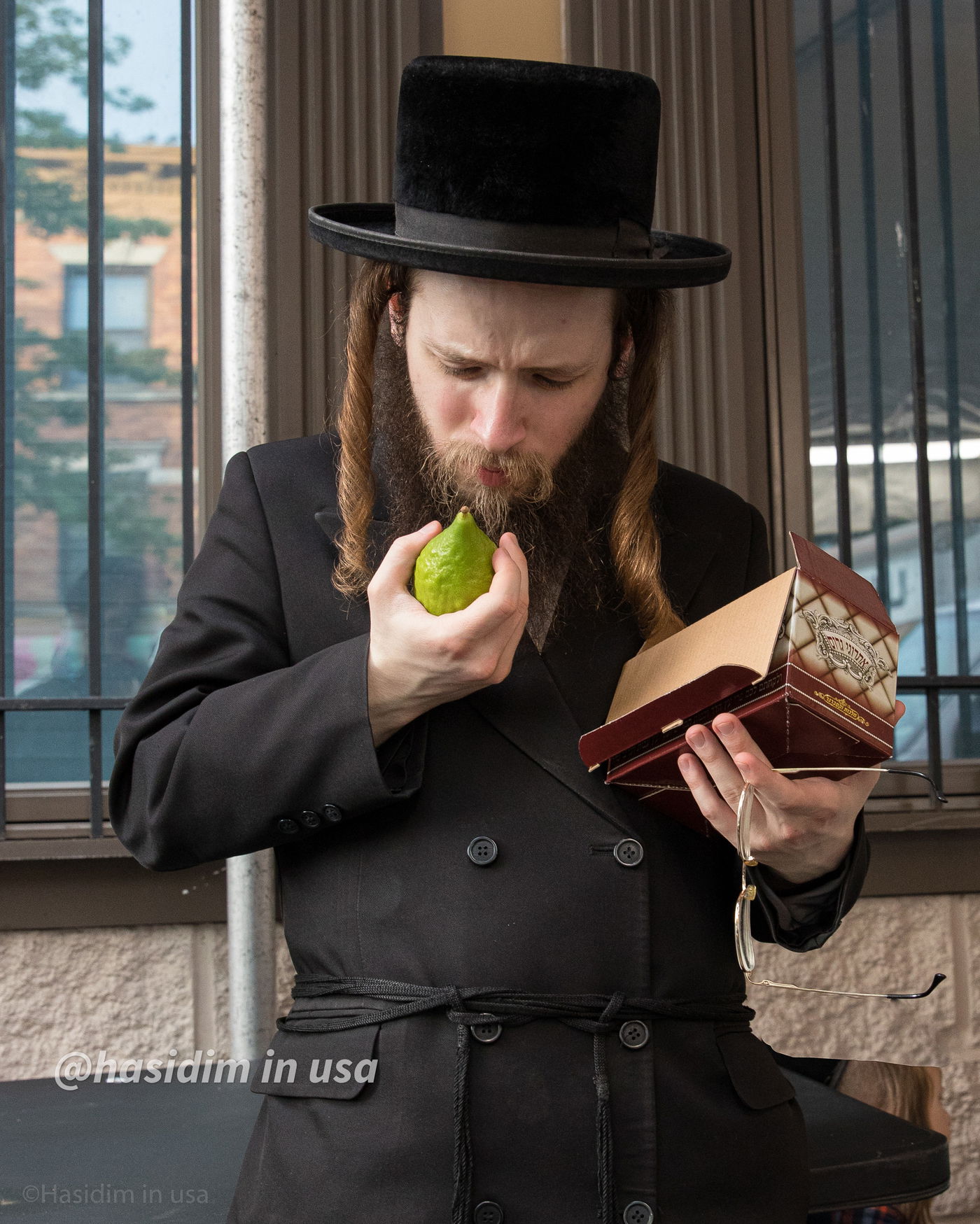 מרהיב: כך נערכים בויליאמסבורג לחג סוכות