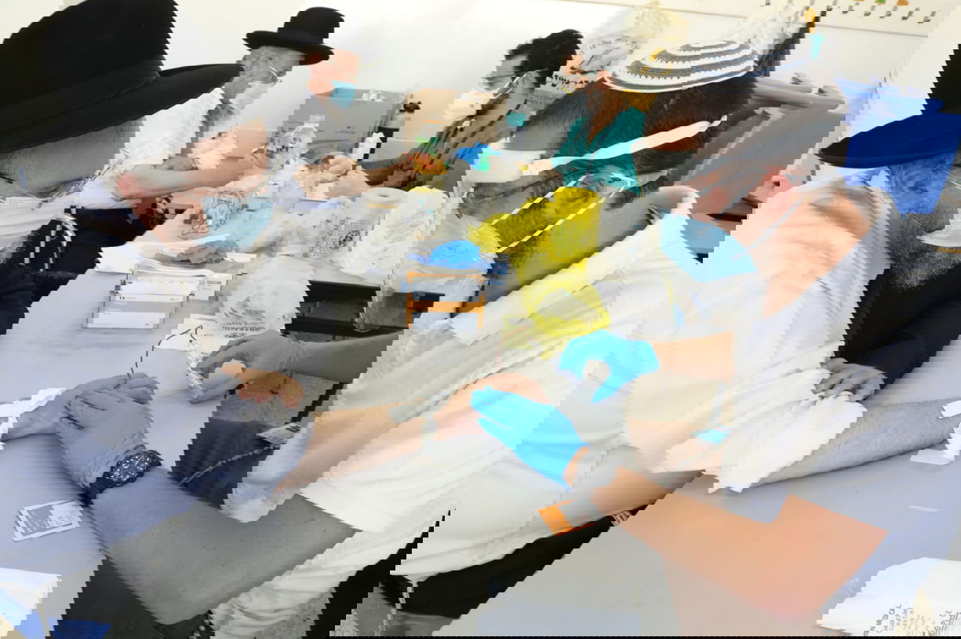 תלמידים מ'וולפסון' שהחלימו מהנגיף - עברו בדיקת נוגדנים