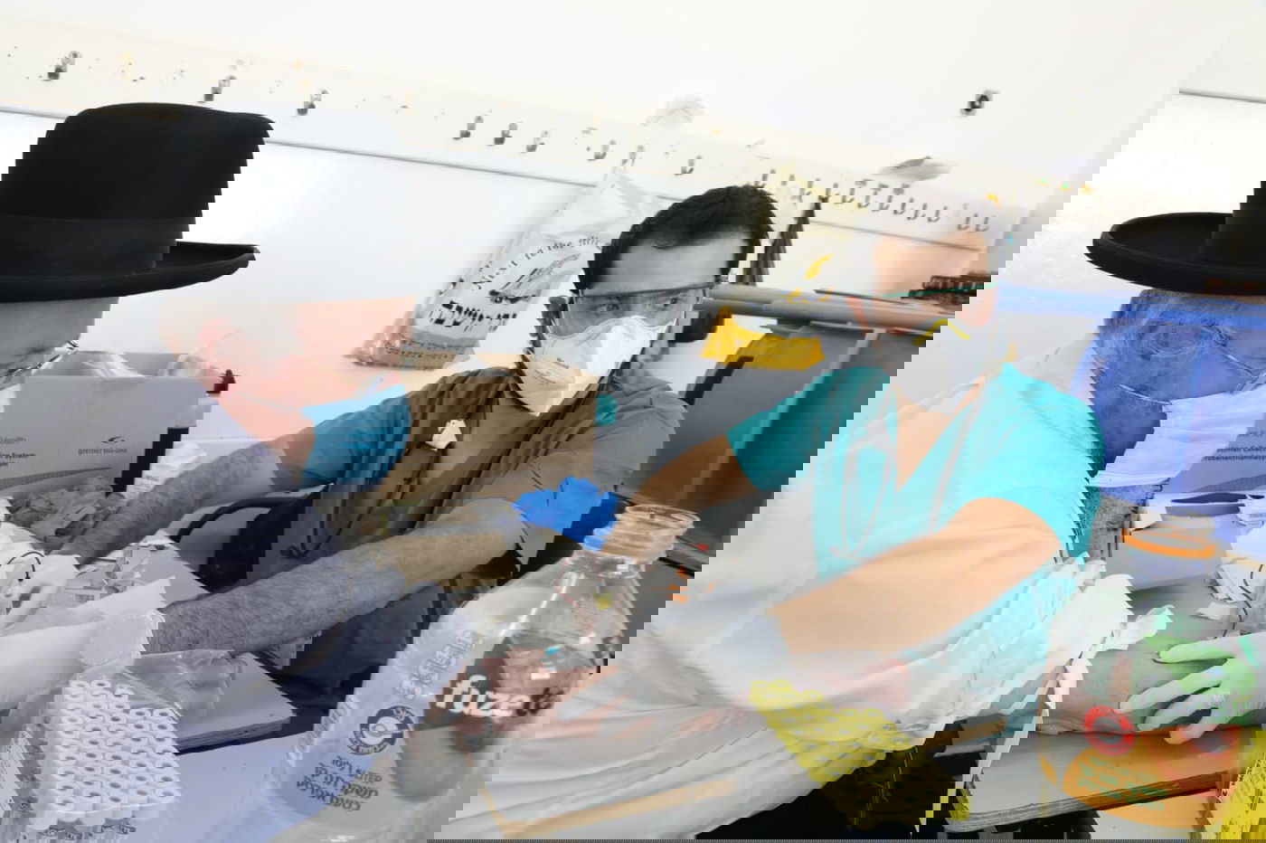 תלמידים מ'וולפסון' שהחלימו מהנגיף - עברו בדיקת נוגדנים