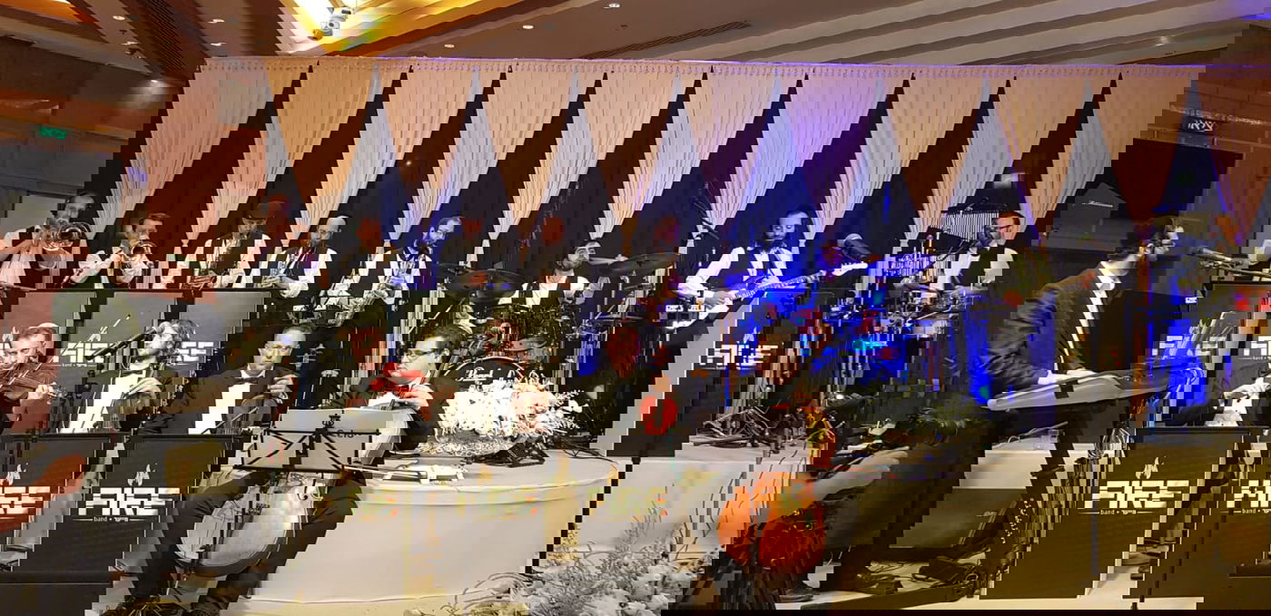 בשידור חי מהכותל: יענקי היל ומוטי גולדמן