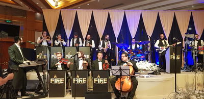 בשידור חי מהכותל: יענקי היל ומוטי גולדמן