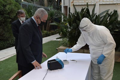 נתניהו נבדק בבדיקה המהירה, היום