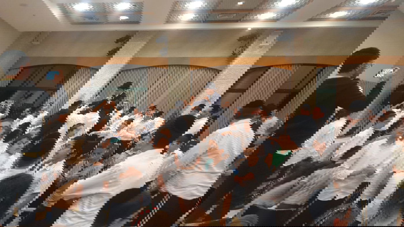 מרגש: סיום מסכת ו'קומזיץ' במלונית • תיעוד