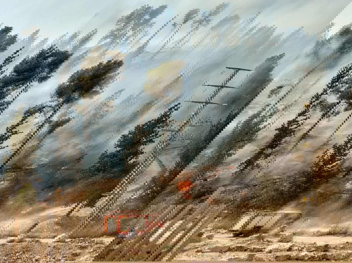 שריפת ענק משתוללת סמוך למודיעין עילית