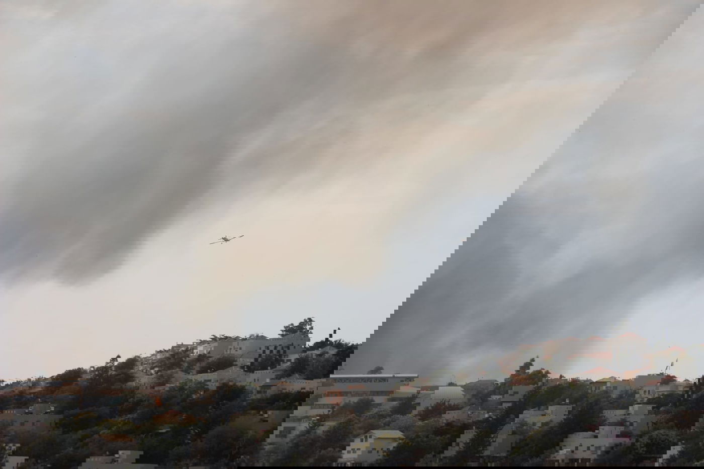 שריפת ענק משתוללת סמוך למודיעין עילית