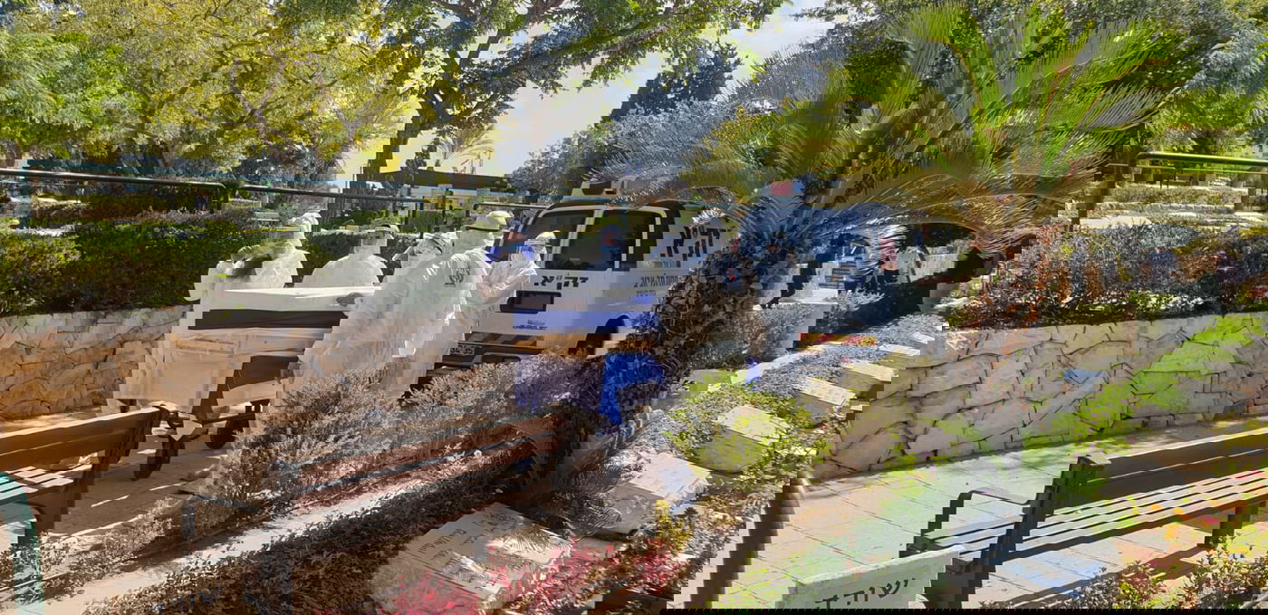 ה'קדיש' של ילדי השוטר מבני ברק שנפטר מקורונה