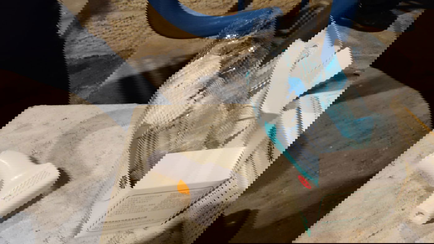 המשטרה פשטה: החתן והכלה נמלטו. צפו