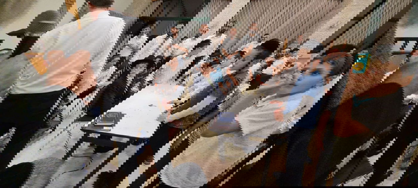 מהמעמד של הסיום