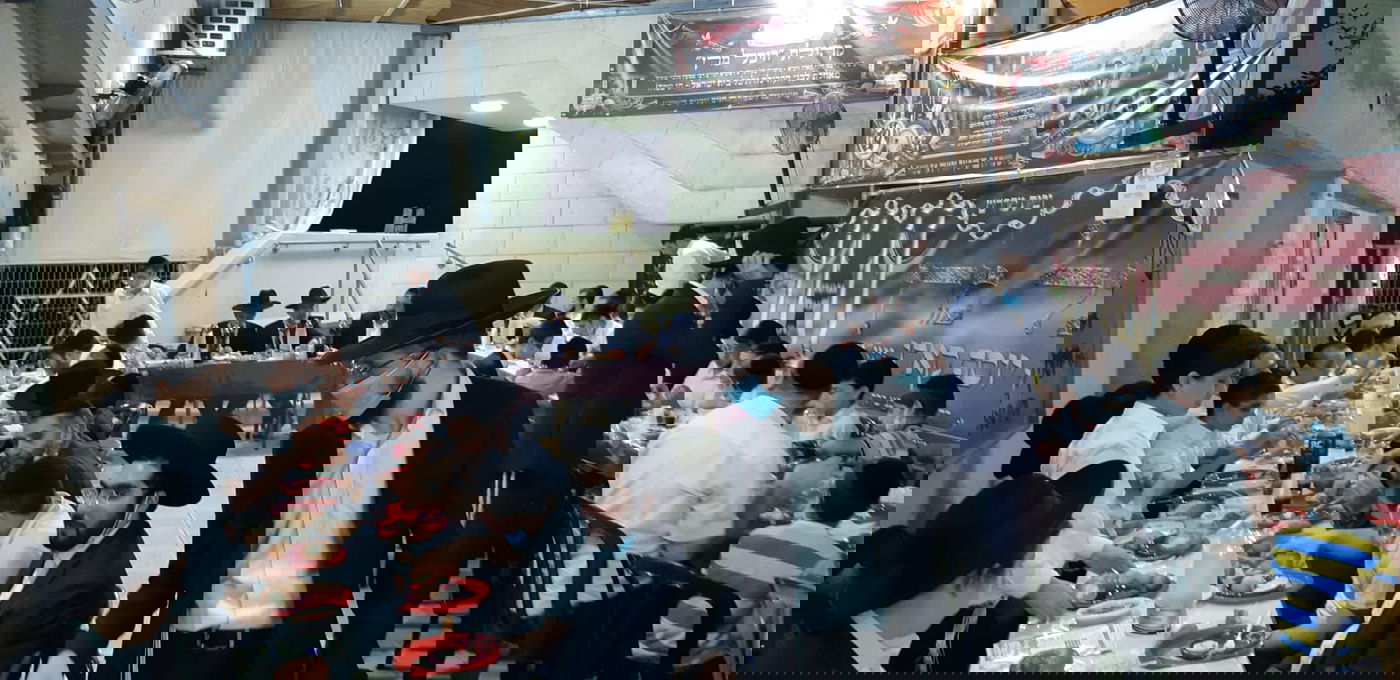 בתום ישיבת בין הזמנים: 28 בחורים עשו סיום. צפו