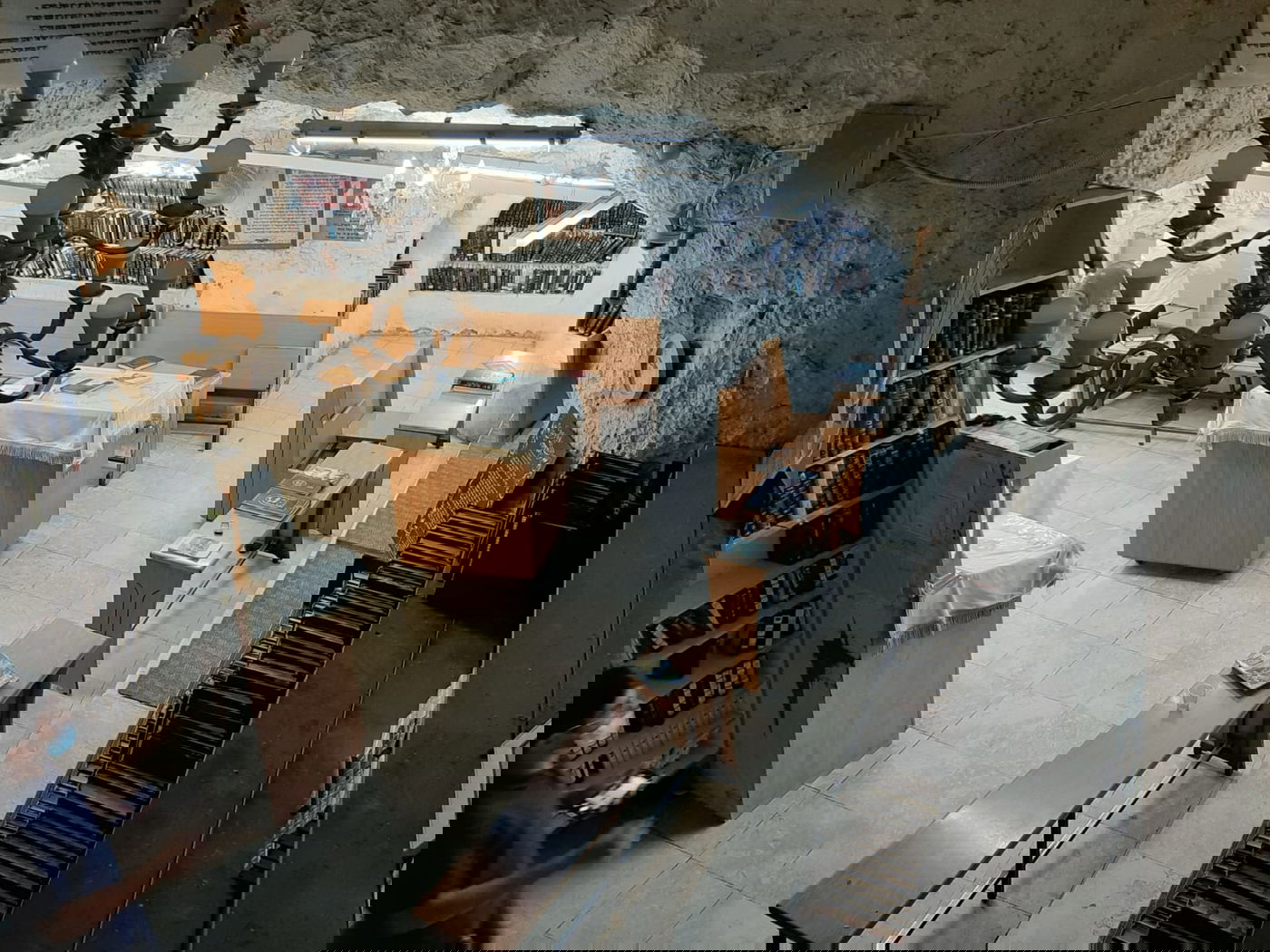 בהילולה: ציון שמעון הצדיק ריק ממתפללים