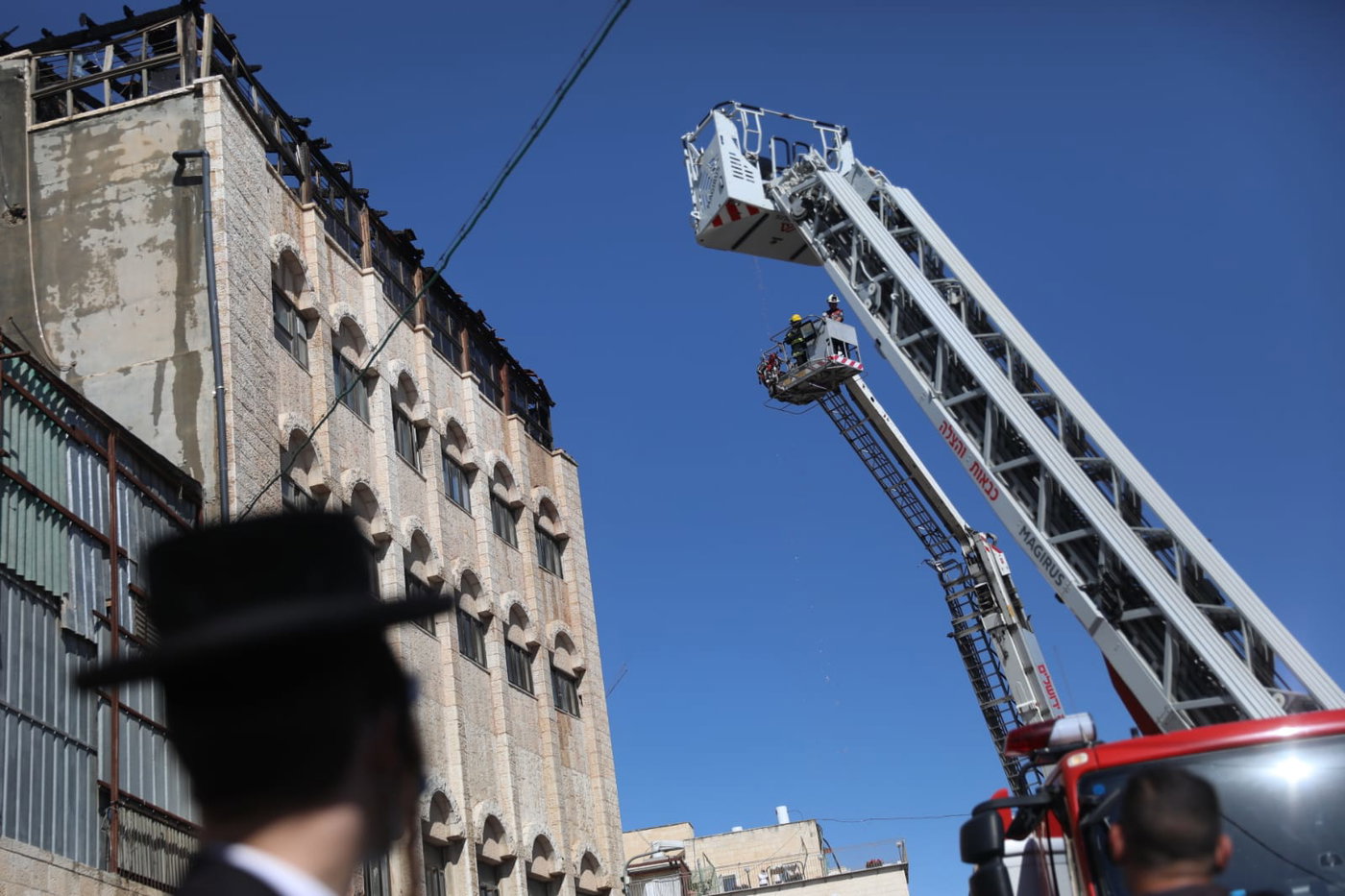 שריפה גדולה ב"מוסדות רמ"א" בירושלים