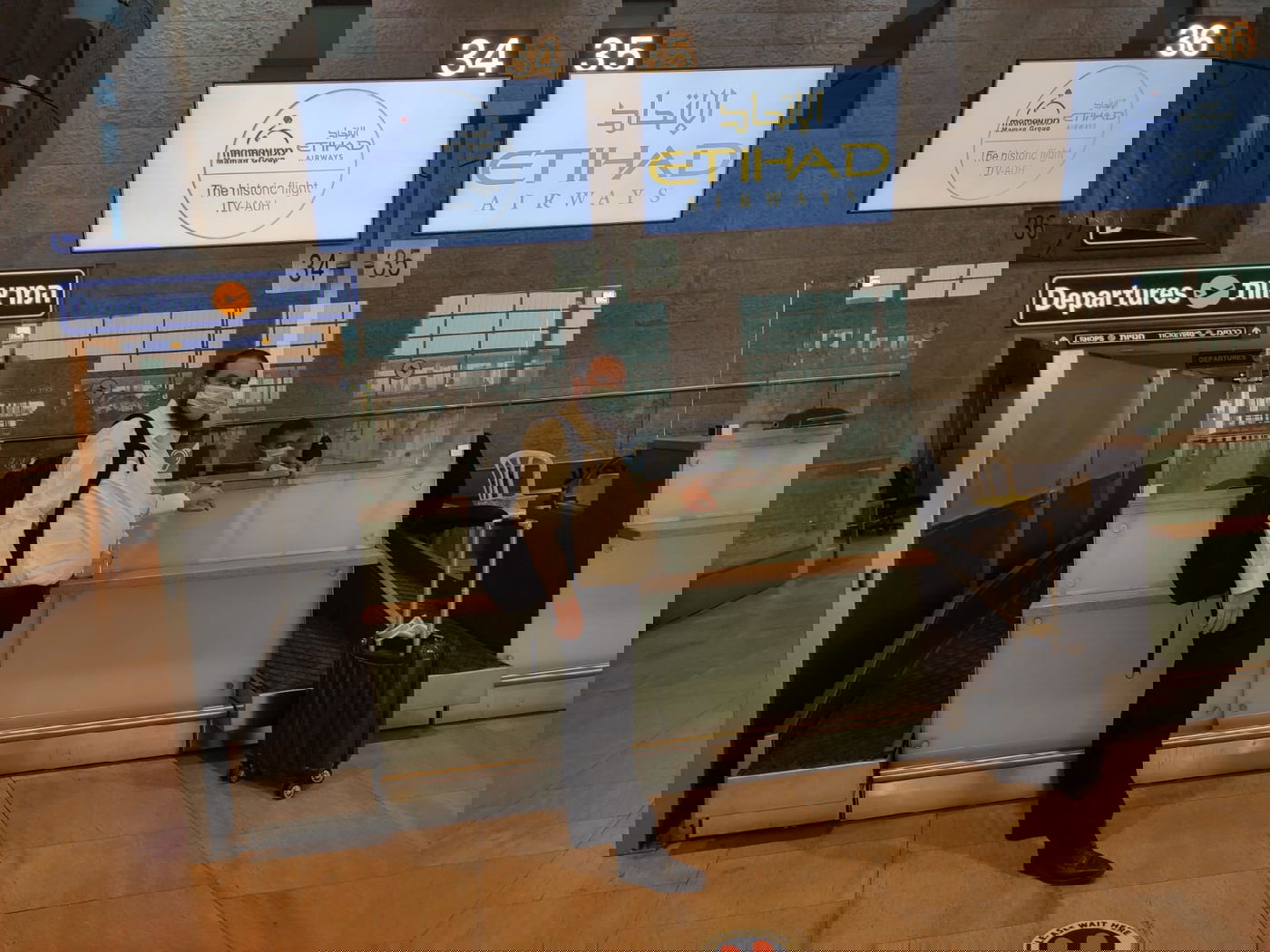 הטיסה המסחרית הראשונה מישראל לאבו דאבי • צפו