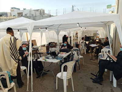 הבוקר, בקבר רחל