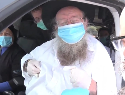 מספיד בהלוויית בנו