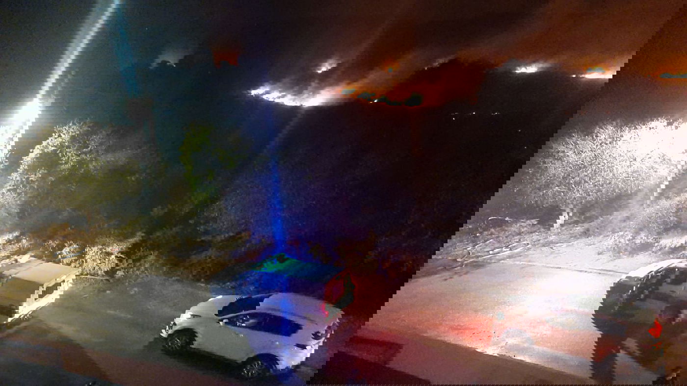 שריפה פרצה במפעל דבש; התושבים שבים לבתים