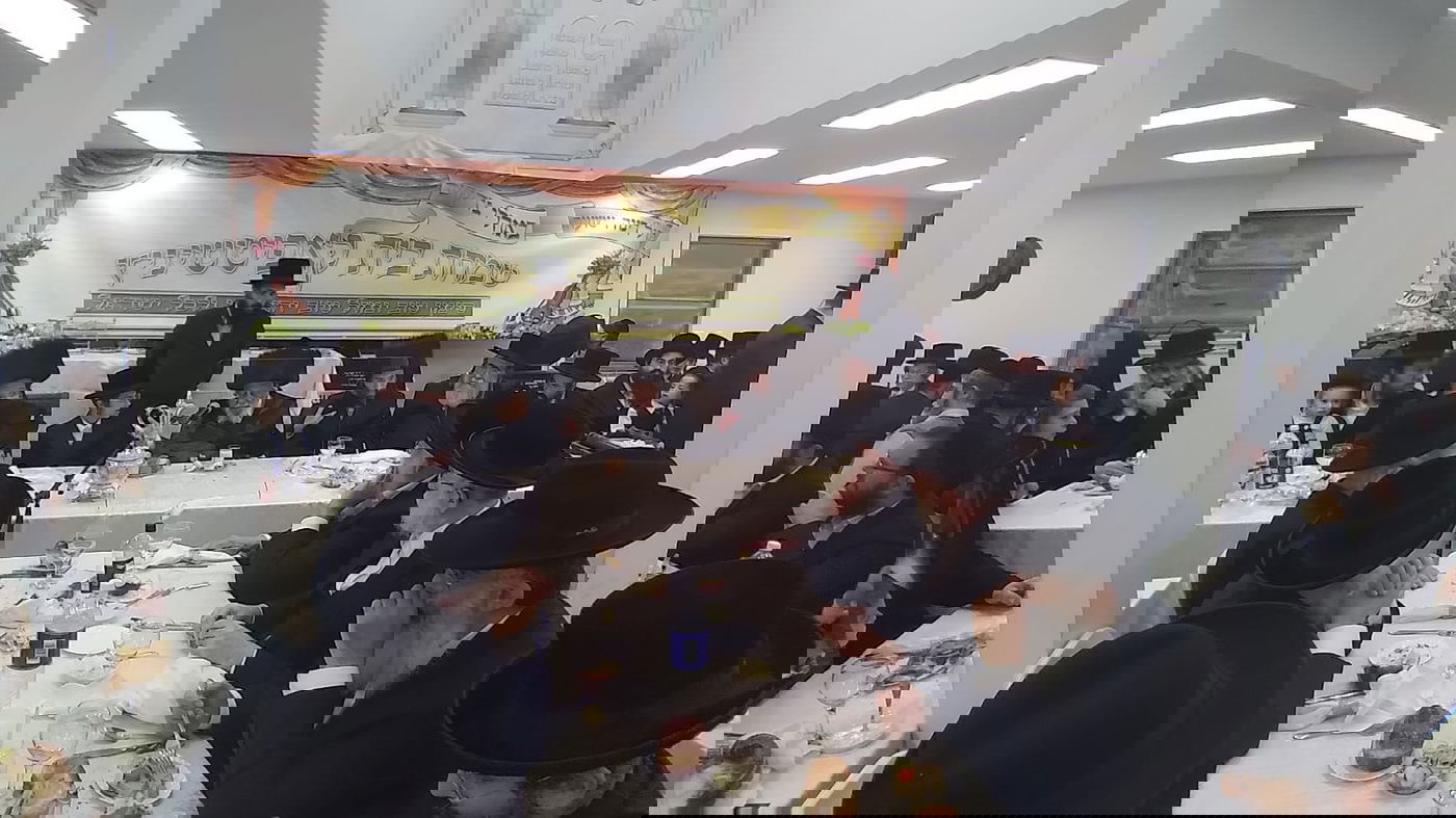 שמחת בר מצווה לנכד האדמו"ר מקאפיטשניץ