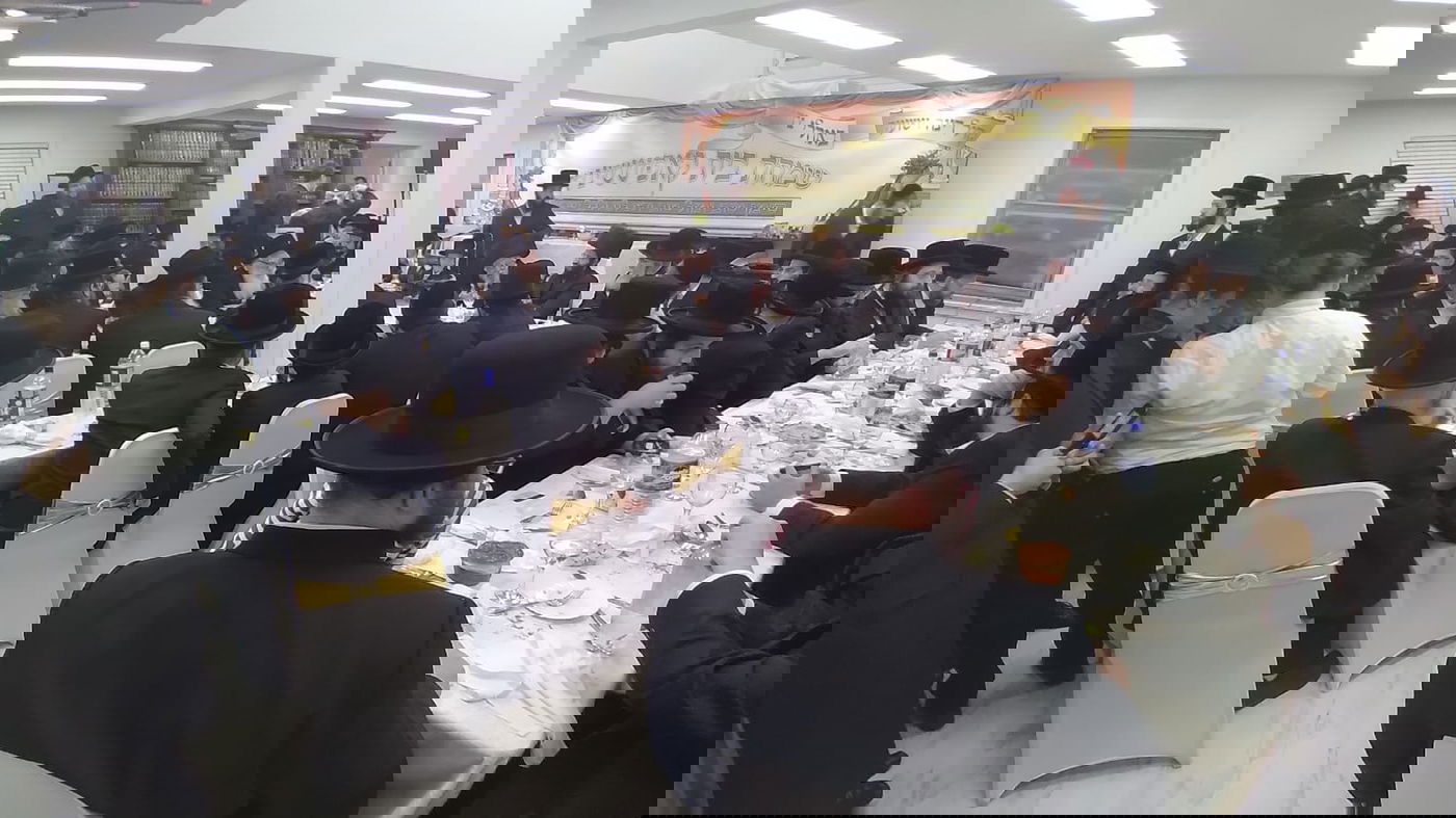 שמחת בר מצווה לנכד האדמו"ר מקאפיטשניץ