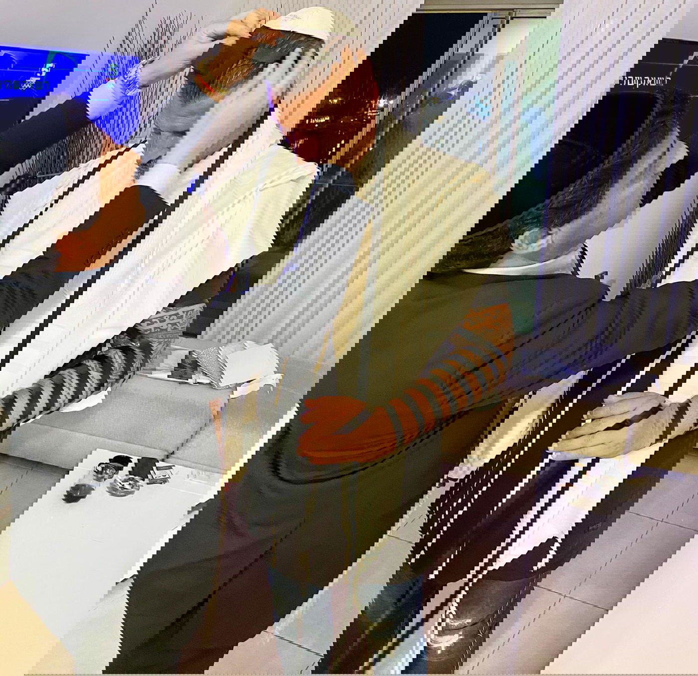 איציק זוהר חגג יום הולדת עם ציצית ותפילין