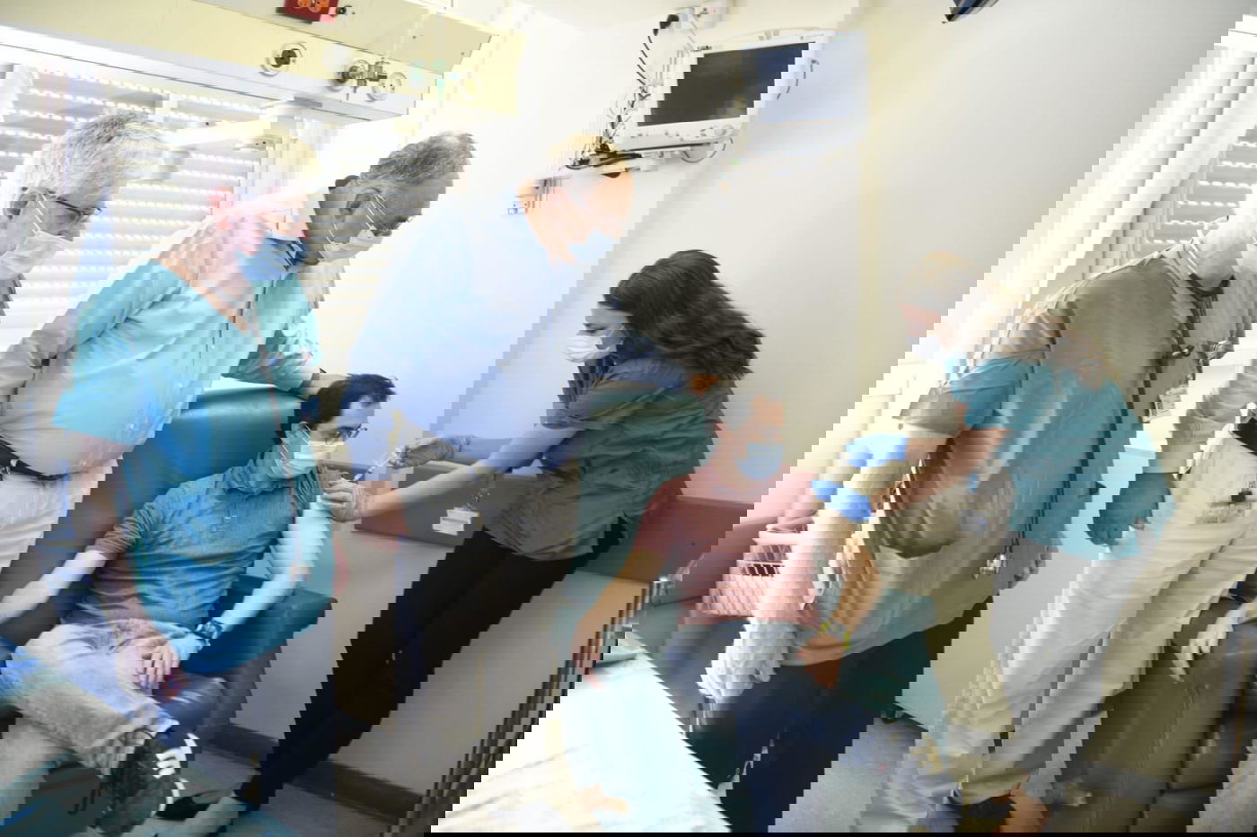 החל הניסוי בחיסון הישראלי ל'קורונה'; "אופטימיות זהירה"