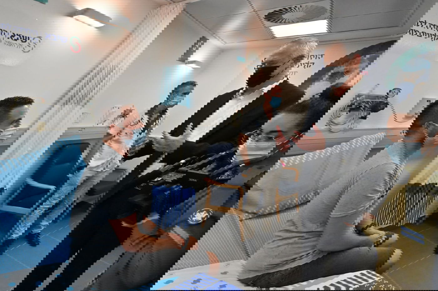 החל הניסוי בחיסון הישראלי ל'קורונה'; "אופטימיות זהירה"