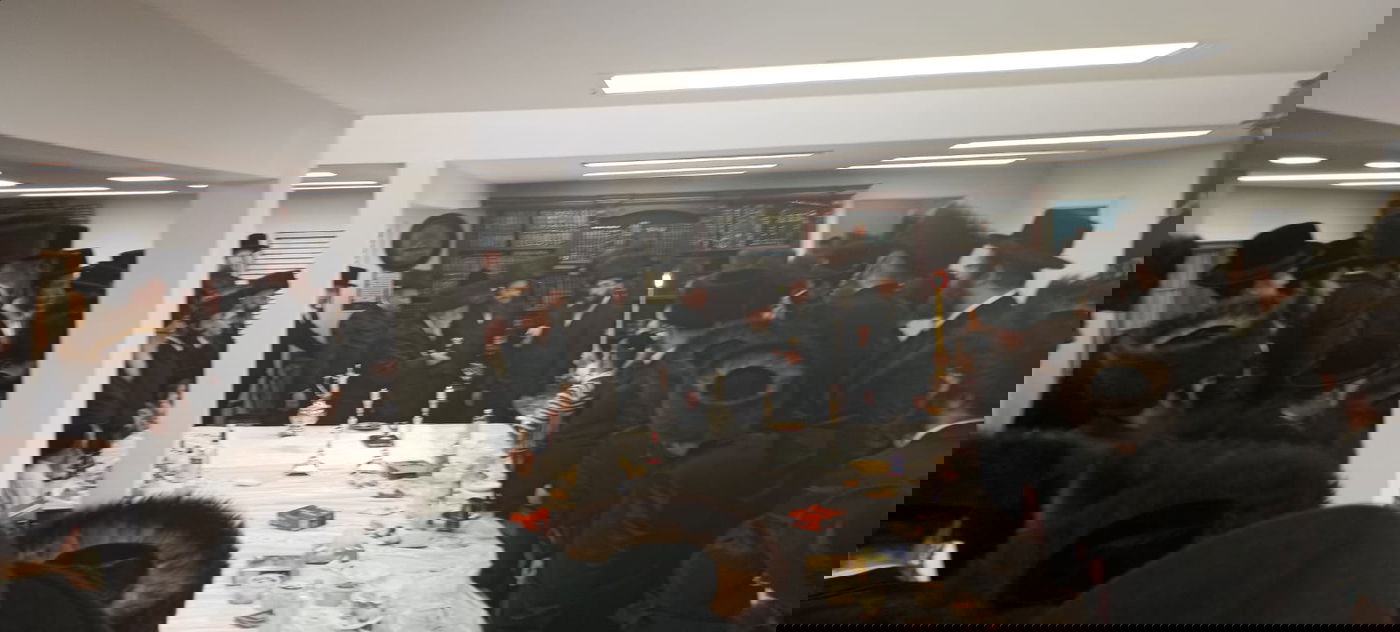 לאחר שבת מרוממת: הרבי מקאפיטשניץ ב'הבדלה'