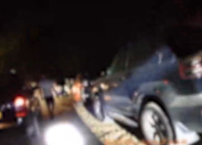 המסיבה, אמש