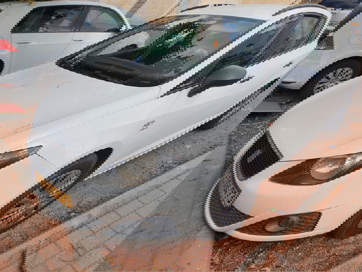 תינוקת נשכחה שעות ברכב;  מצבה בינוני