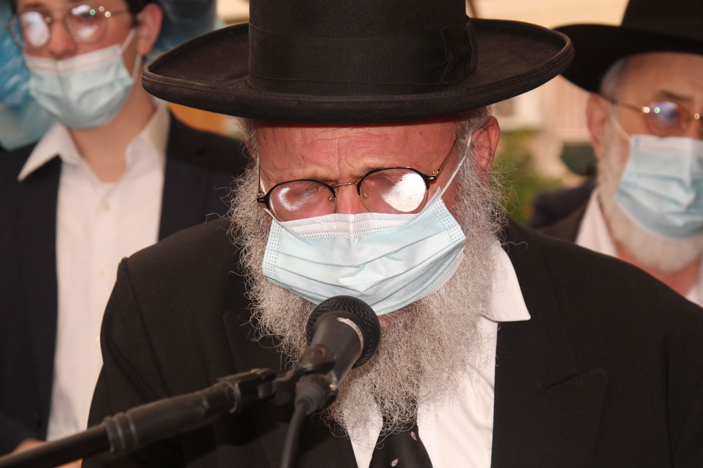 "רואה את אימא עובדת בלילה; איך לא אלמד?" • הלווית מרת ציפורה דוידוביץ' ע"ה