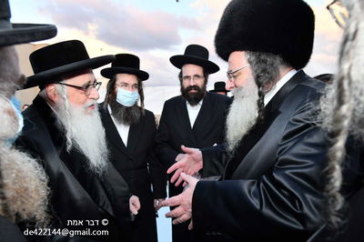 "לא הייתה שיחה בין האדמו"ר מצאנז לגר"ש אלתר"