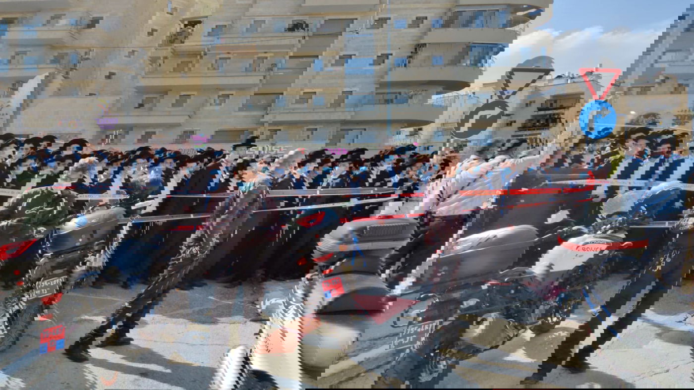 'נפש נקיה'; מסע הלוויה של הגר"ד פיינשטיין זצ"ל, בישראל