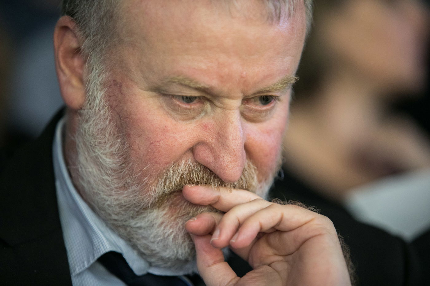 איחל למנדלבליט: "שימותו לך ילדים ואשתך, ויהיה לך סרטן"