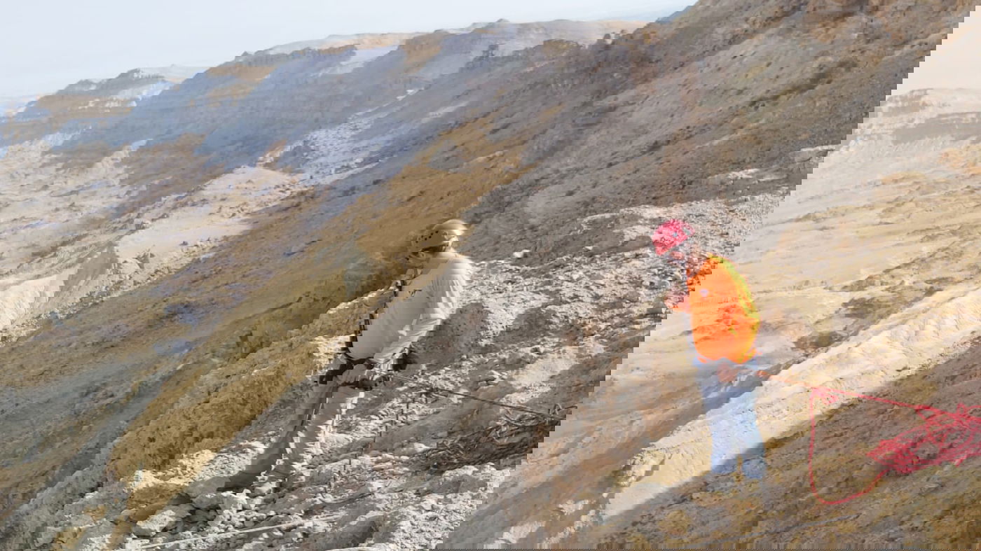 נער בן 14 חולץ ממצוק בגובה 40 מטר • צפו