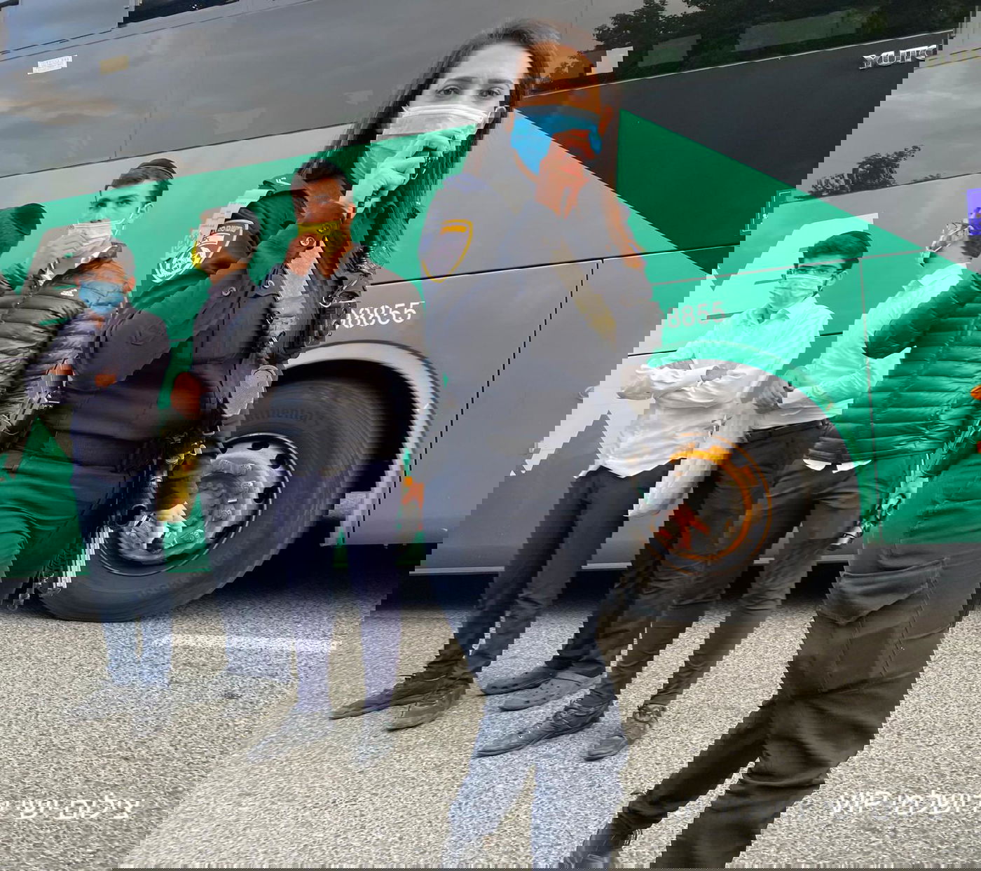 ירושלים: קיצונים מחו על חלוקת חוברות • תיעוד