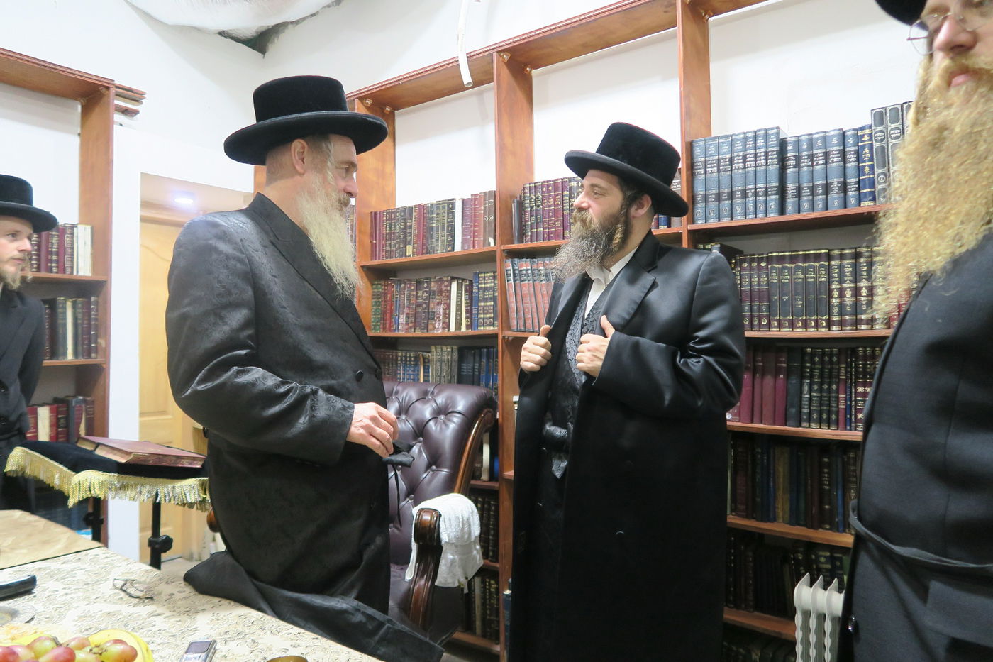 האדמו''ר מפיטסבורג בביקור אצל האדמו''ר מהאורנסטייפל