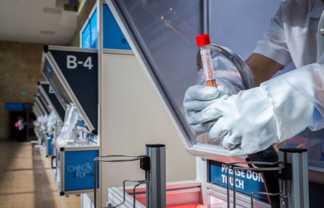 הפוסק מזהיר: "ממשיכים להפיץ את המגיפה הארורה"